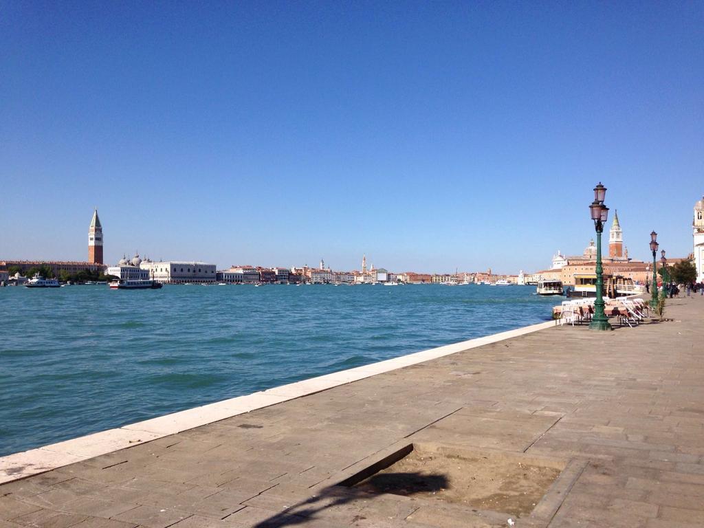 Venetian Mood: Secret Garden公寓 外观 照片